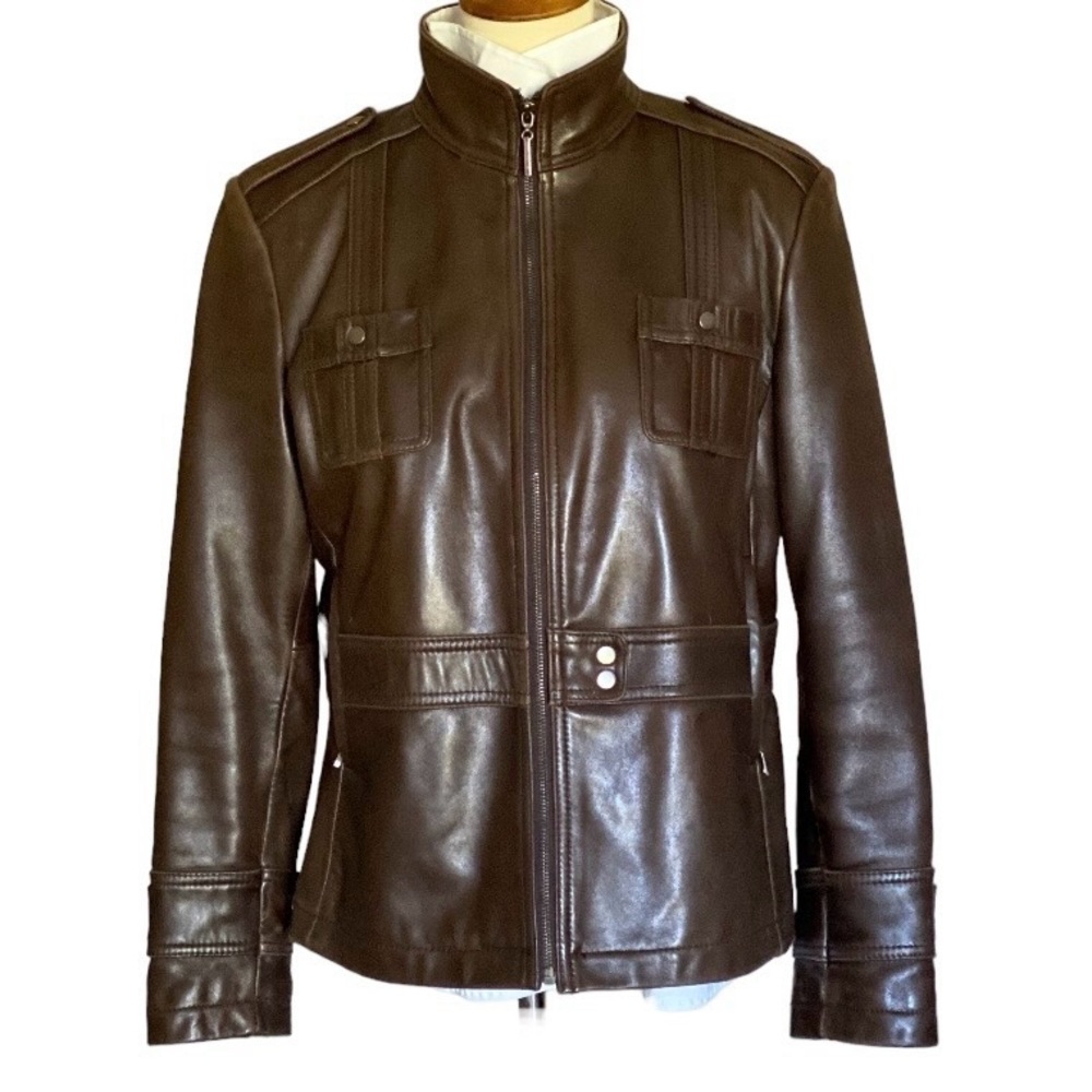 👀HOST PICK👀 Runs small: Kenneth Cole Reaction Leather Jacket